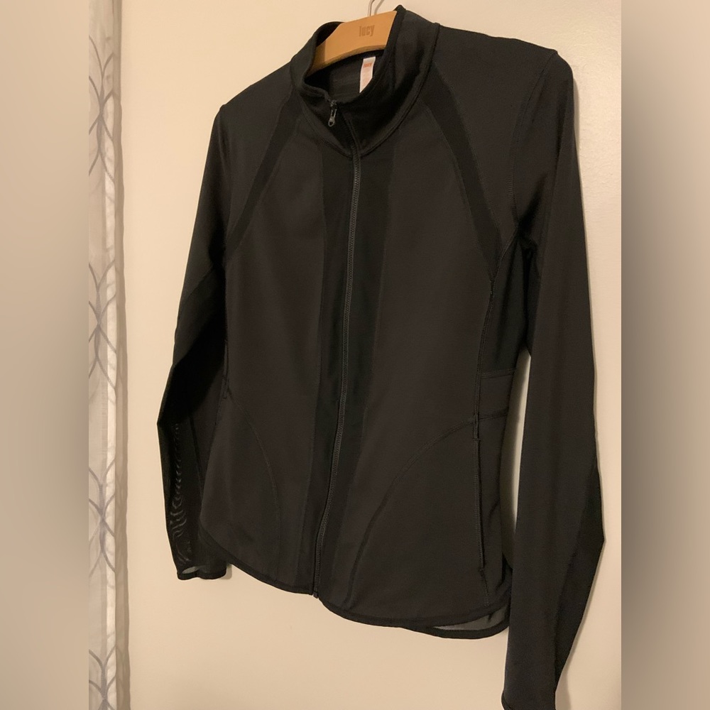 Lucy athletic jacket in black size Small